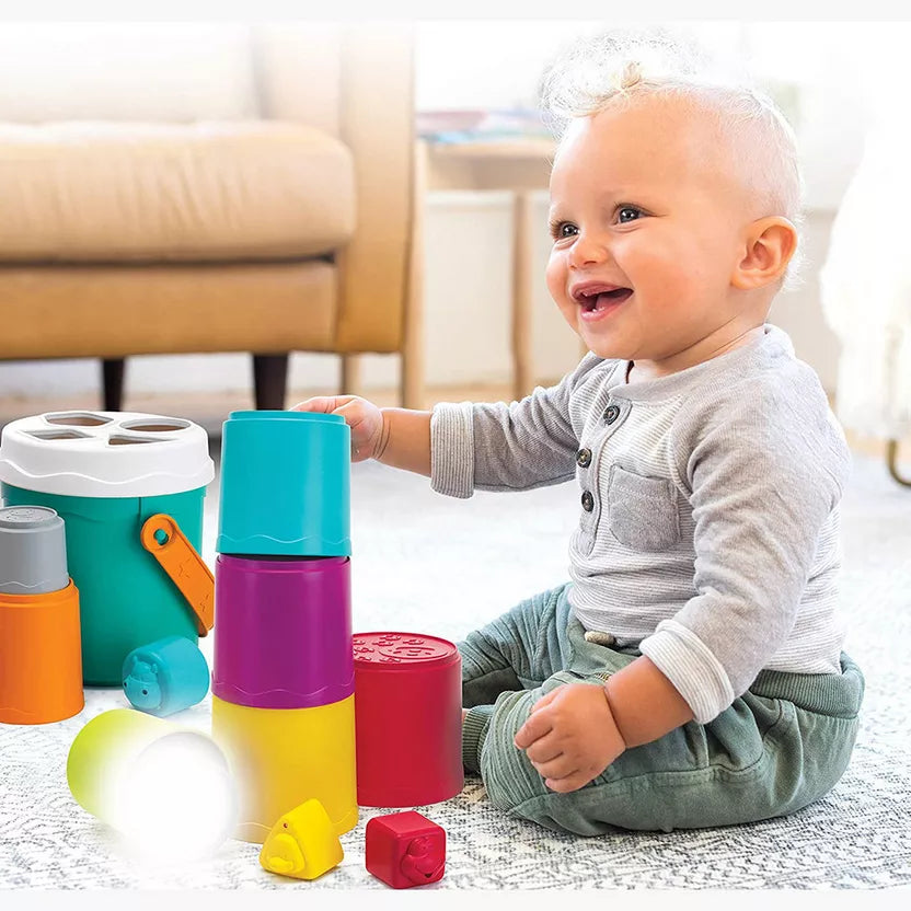 Infantino - Shape Sorting Stack’n Nest Bucket