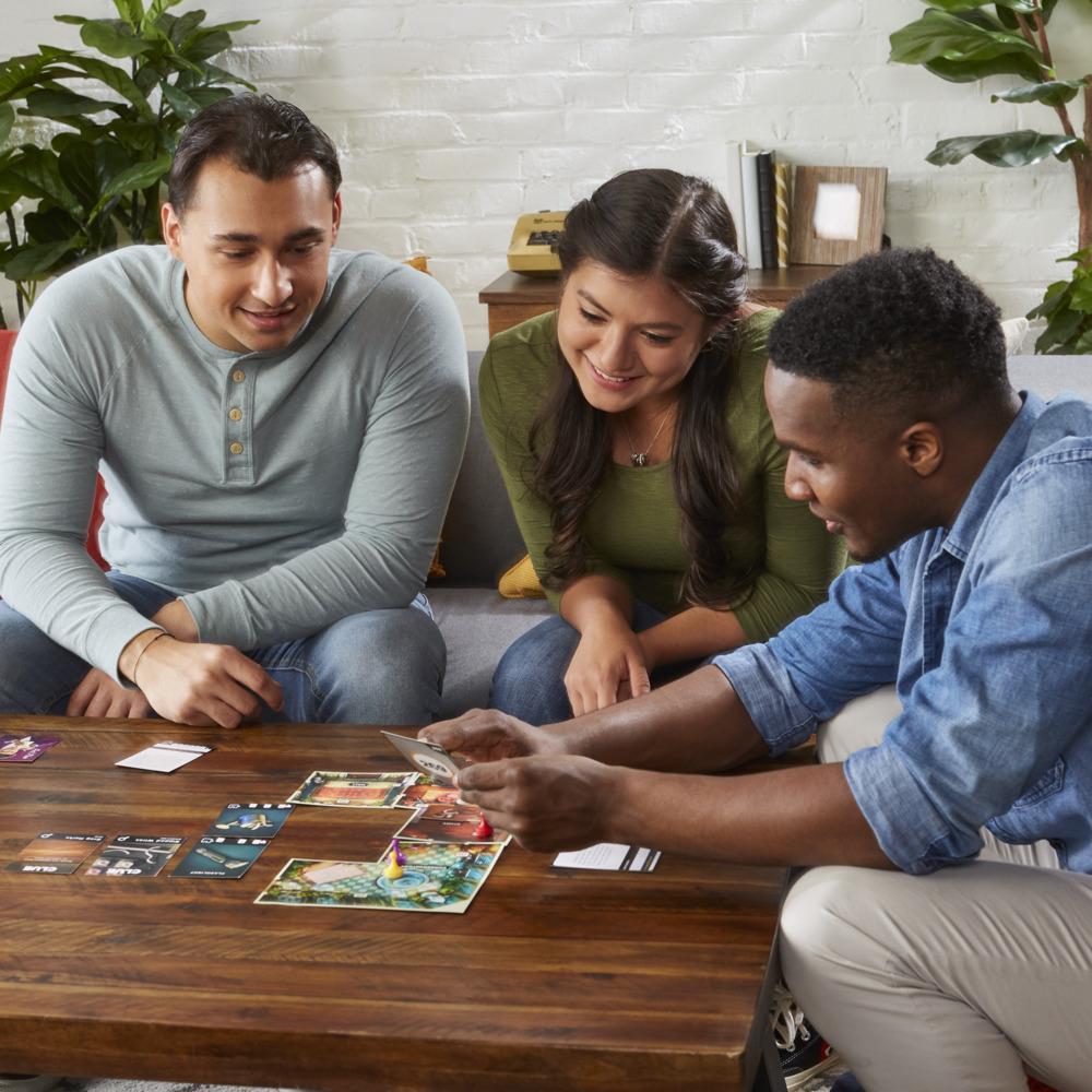 Hasbro - Battleship Classic Board Game