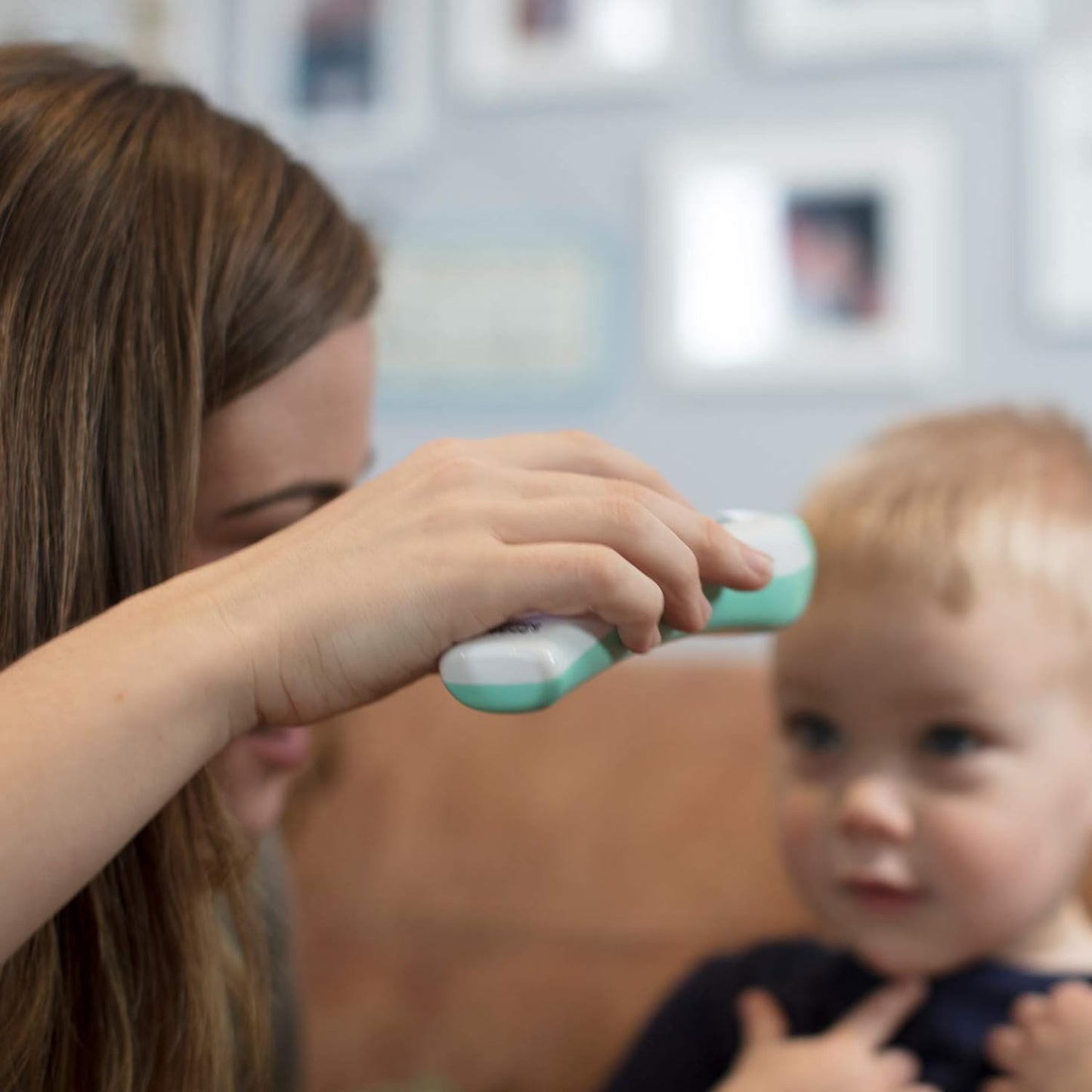 Tommee Tippee - No Touch Forehead Thermometer