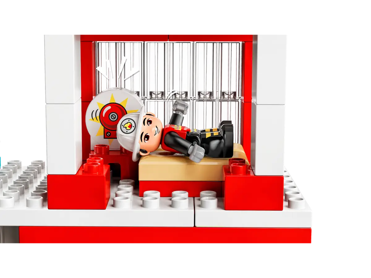 Lego Duplo - Fire Station & Helicopter