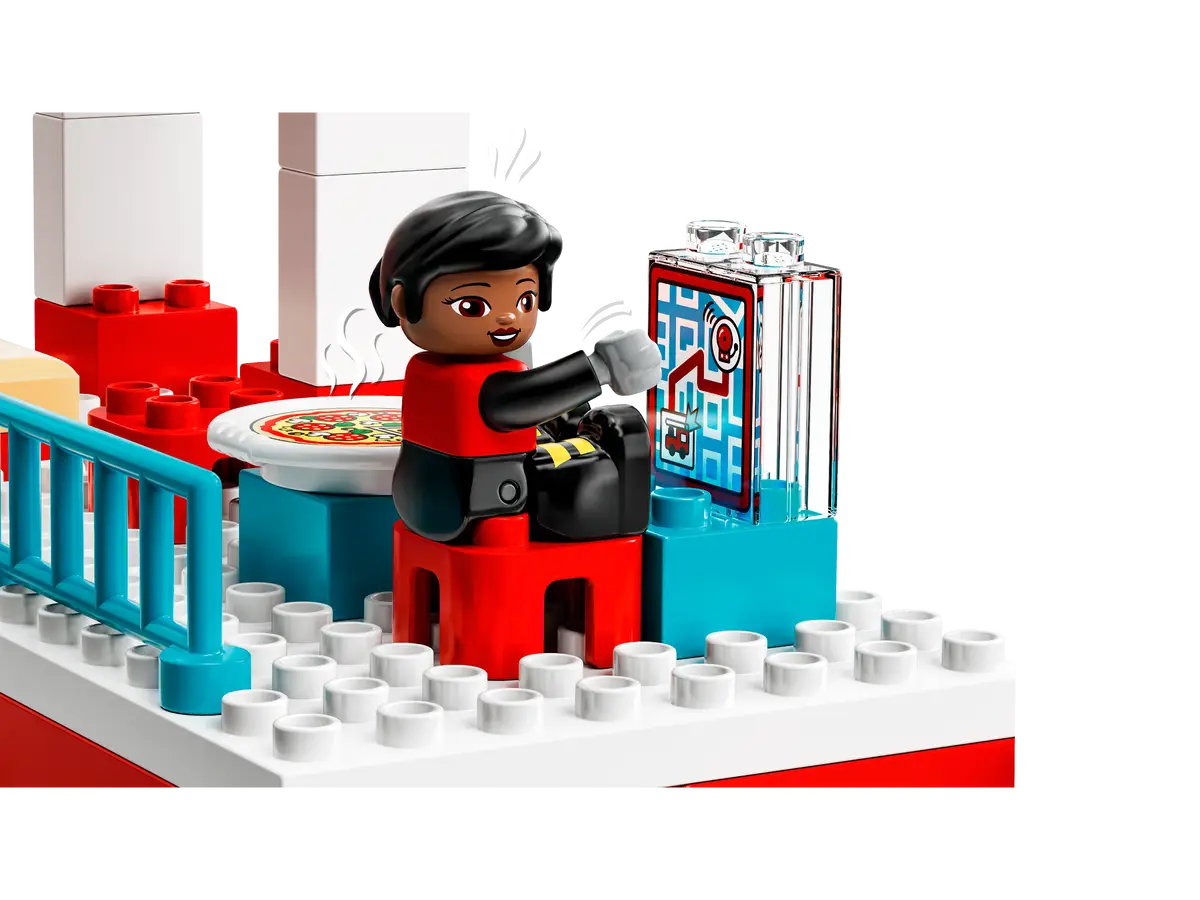 Lego Duplo - Fire Station & Helicopter