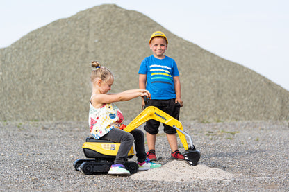 Falk - JCB Fully Articulated Digger with Opening Seat and Helmet