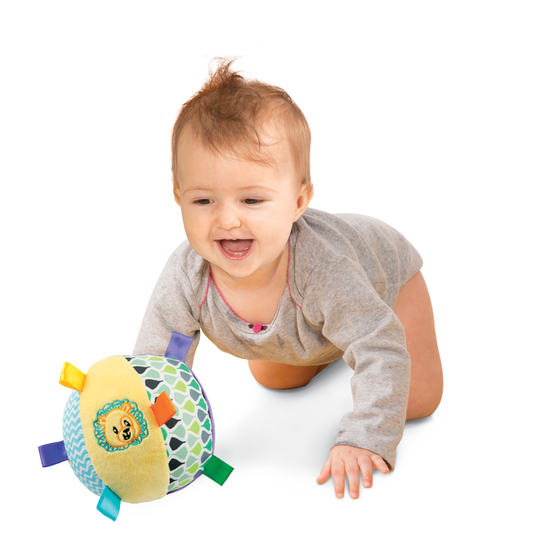 WinFun - Ceaser the lion soft rattle ball