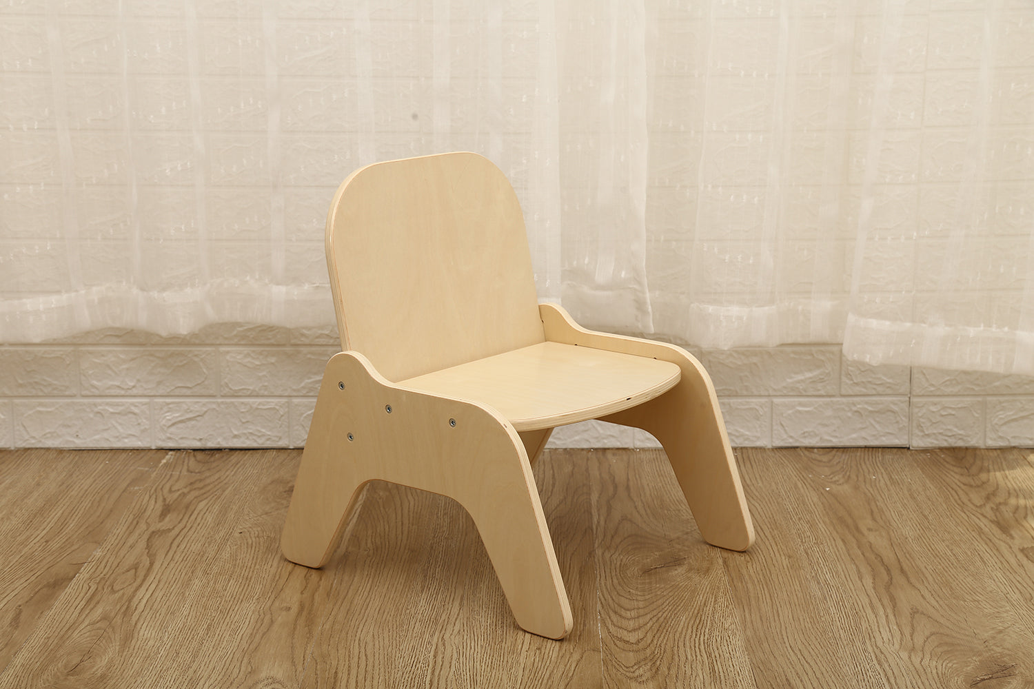 Maestro Bebe Sofa Chair