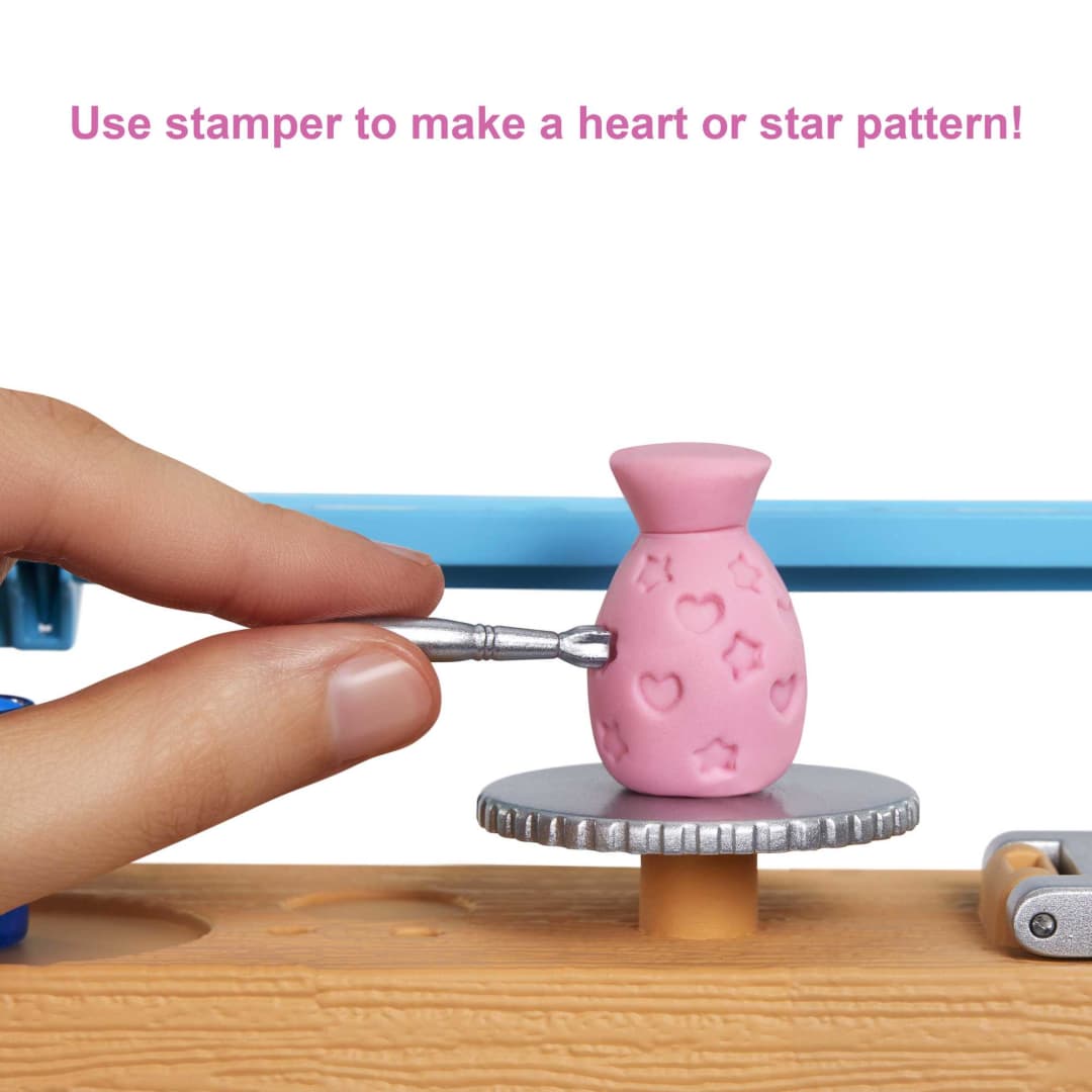 Barbie - Relax & Create Art Studio