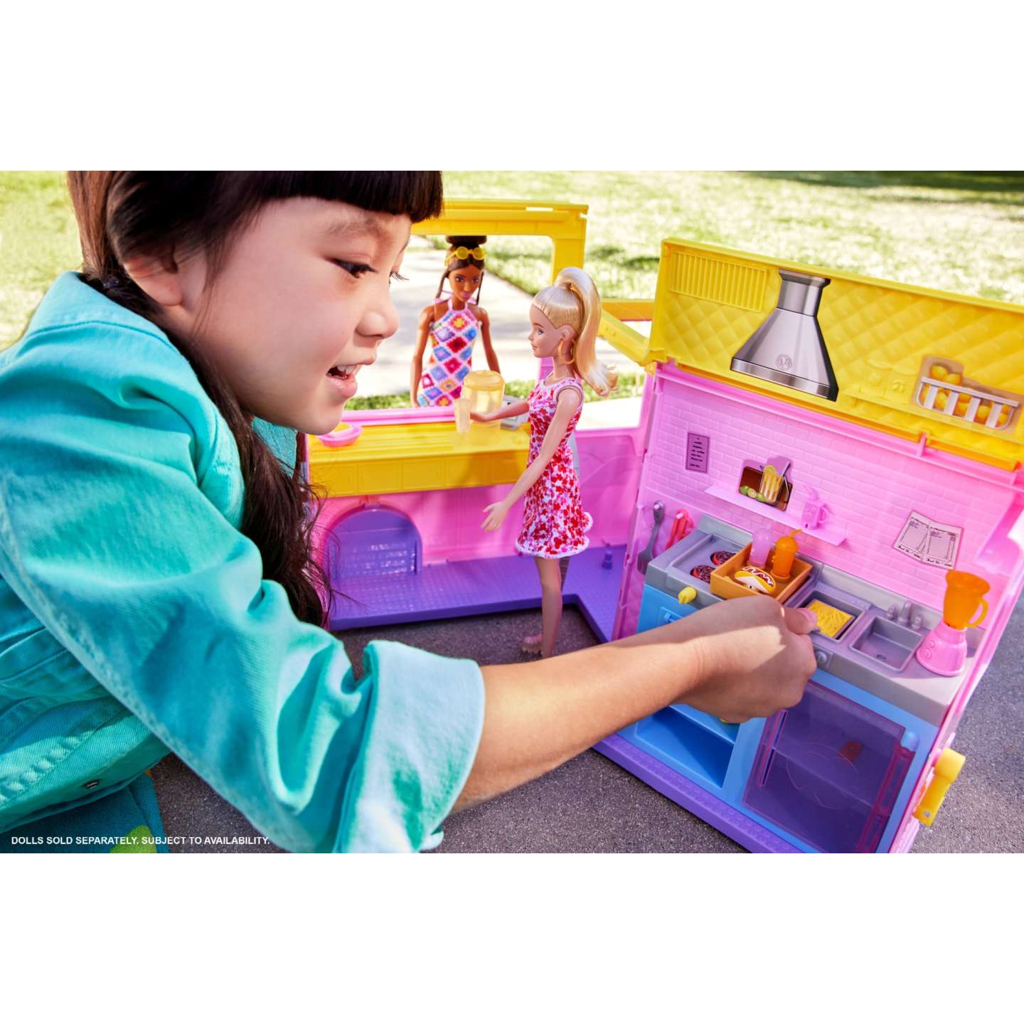 Barbie - Lemonade Truck Playset