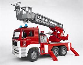 Bruder - Man Fire Engine With Waterpump And Light And Sound