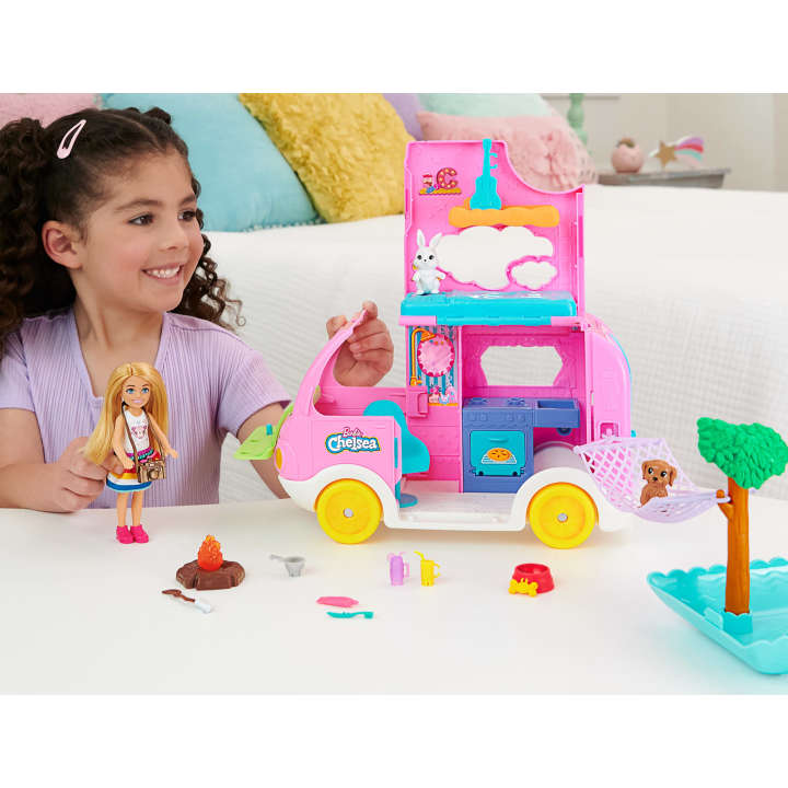 Barbie - Chelsea 2-In-1 Camper Playset