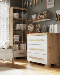 Pinio - Oakie Bedroom